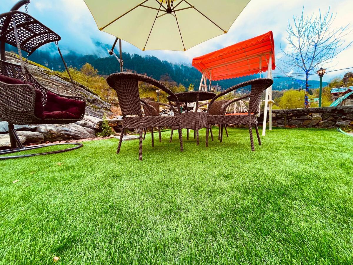 Beas Riverside Resort, Hotel 4*