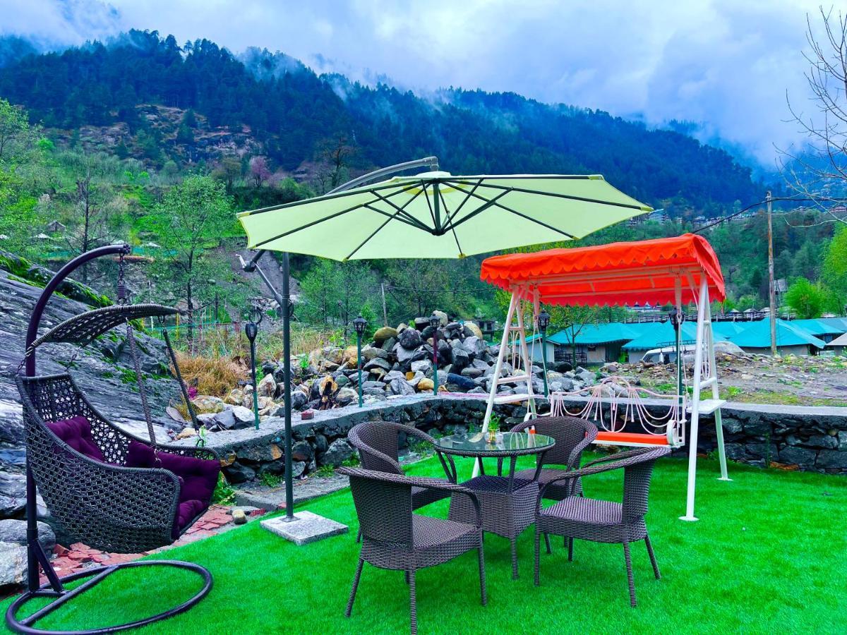 Beas Riverside Resort, Hotel